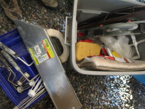 lot 223 image: Banjo tapers, drop cloth, rollers, ...