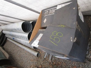lot 158 image: Spiral venting, six 10ft duct secti...