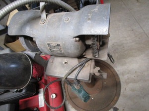 lot 253 image: Black & Decker Home Utility double ...