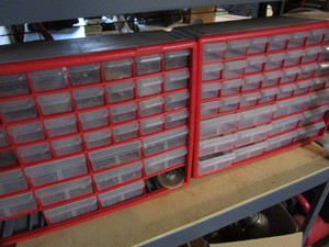 lot 276 image: Organizers with hardware, qty 2...