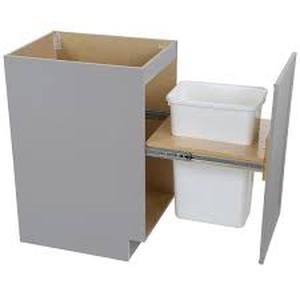 Cambridge Shaker Assembled 18 in. x 34.5 in. x 24.5 in. Base Cabinet with Pull Out Trash Can in Gray