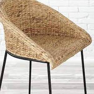 Black Metal Bar Stool with Back and Natural Seat (21.42 in. W x 38.25 in. H)