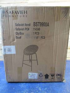 Safavieh Rihaan Rattan Bar Stool