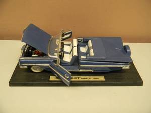 ROAD TOUGH 118 SCALE DIECAST 1959 CHEVROLET IMPALA - NICE - VERY COOL PIECE - SEE PICTURES