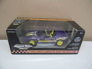 AMERICAN MUSCLE 118 SCALE DIECAST 1998 CHEVY CORVETTE INDY 500 PACE CAR - NEW IN BOX - AWESOME PIECE - SEE PICTURES