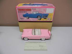 FIFTIES LEADWORKS JAPAN FRICTION CAR -  TYPE 1956 THUNDERBIRD CONVERTIBLE - NEW IN BOX WITH TITLE - GREAT PIECE - APPROX 11 - SEE PICTURES