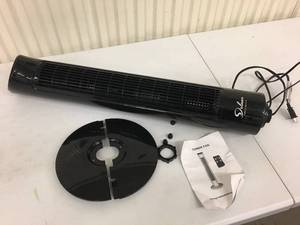 lot 39 image: Simple Deluxe 32 Electric Oscillating Tower Fan