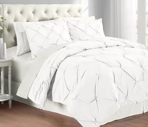 lot 63 image: Brand New Premium Collection Twin Pintuck 2-Piece Comforter Set