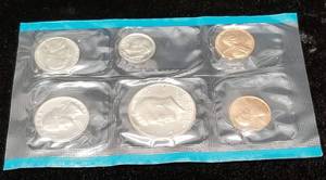 1972 US MINT SET IN ORIGINAL PACKAGING
