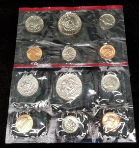 1984 US P&D MINT SET IN ORIGINAL PACKAGING