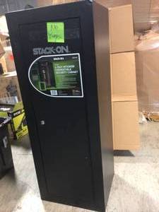 18-Gun Key Lock Security Cabinet, Black by Stack-On No Keys Customer Returns See Pictures