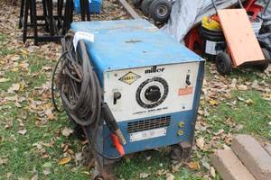 lot 280 image: Miller Dialarc 250-ACDC ACDC Arc Welding Power Source