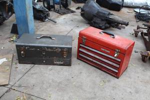 lot 228 image: Lot of (2) Metal Tool Boxes