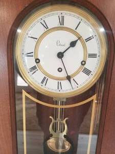 Colonial Pendulum Chiming Wall Clock