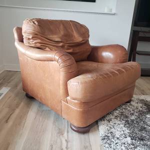 Rustic Henredon Leather Armchair