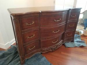 Bernhardt Mahogany Chest of Drawers