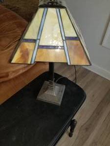 Amber Toned Prairie Mission Stained Glass Table Lamp