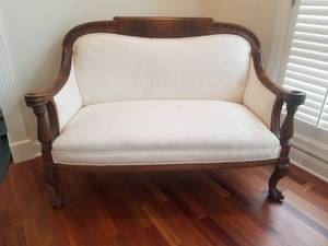Vintage Antique Carved Parlour Settee Loveseat
