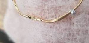 Delicate 14K Yellow Gold Bracelet with Diamonds