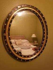 Stylish Oval Wall Mirror