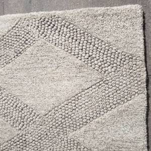 Pendent Wool Hook-Rug