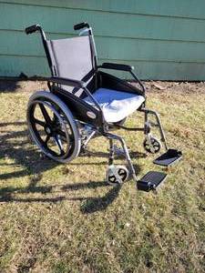 lot 132 image: Wheelchair by Metro