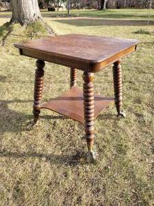 lot 36 image: Vintage Claw Foot Side Table