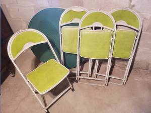 lot 44 image: Round Card Table Bundle