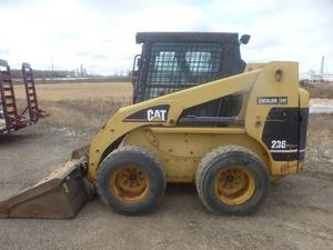 Caterpillar Skid Steer 236