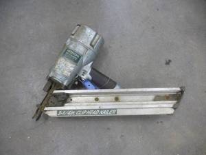 Hitachi Nail Gun