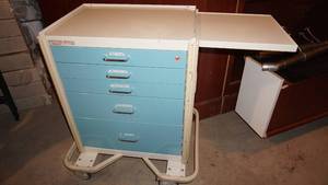 Metal Cabinet On Casters W 5 Drawers--Various Sizes--With Slide Out Shelf On Both Sides--Lock On Casters To Prevent Rolling