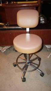 Swivel Doctors Chair On Casters---Adjustable Height