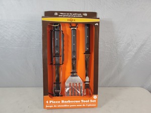 New 4 Piece BBQ Tool Set