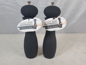 2 New Kamenstein 10 inch Peppermills
