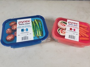 2 New Glass Pyrex Meal Boxes