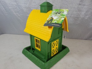 New Green Barn Bird Feeder