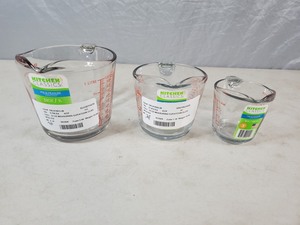 3 New Glass Kitchen Classics Measuring Cups