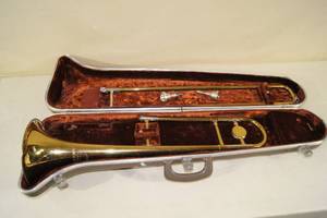 lot 8 image: Buescher Aristocrat Trombone with Hard Case