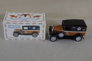 lot 67 image: Liberty Classics 1931 Delivery Truck Die Cast Bank - Jewel Tea