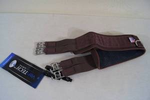 lot 84 image: Professionals Choice VenTech English Saddle Girth - Brown