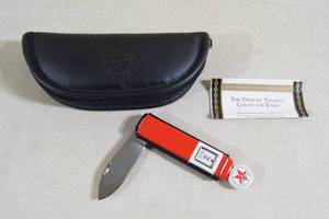 lot 108 image: Franklin Mint Collector Pocket Knife - Texaco Gas Pump