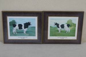 lot 149 image: Decorative Holstein Cow Wall Hangings