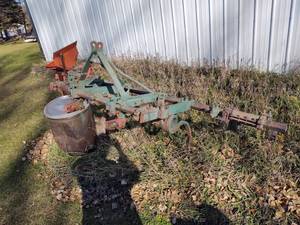 6 Row Digger