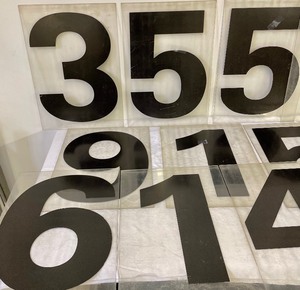 lot 109 image: Vintage Numbers