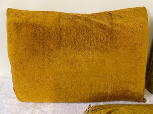 lot 102 image: Vintage Accent Pillows