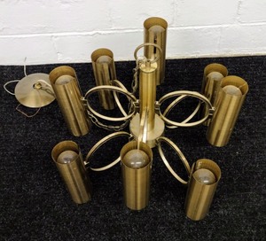 lot 19 image: Vintage Gaetano Sciolari Perforated Brass Chandelier