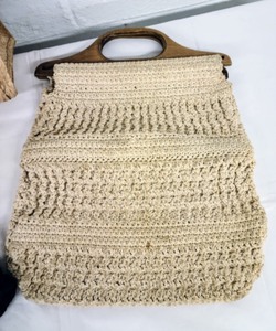 lot 40 image: Vintage Ladies Handbags