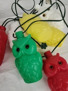 lot 151 image: Pair of Vintage Owl String Lights