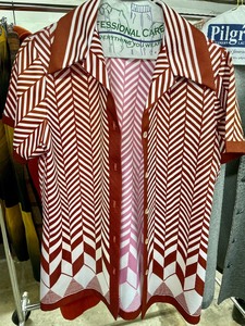 lot 132 image: 4 Vintage Shirts