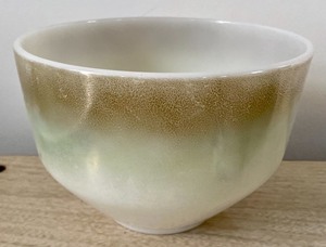 lot 167 image: Bowls and More